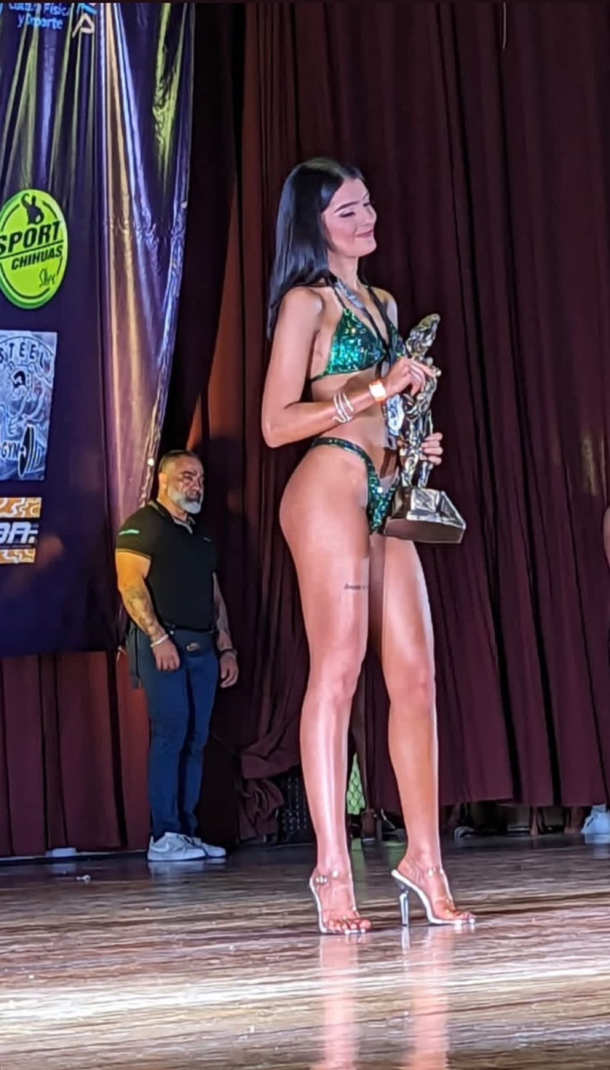 Mía Aviña